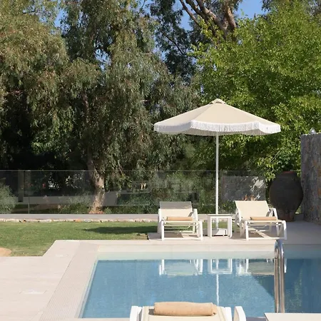 Pelagias Lefka With Heated Pool *