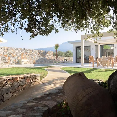 Villa Pelagias Lefka With Heated Pool