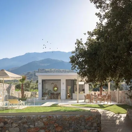 Pelagias Lefka With Heated Pool *