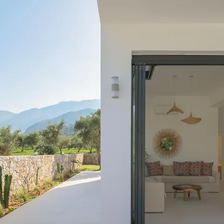 Pelagias Lefka With Heated Pool *